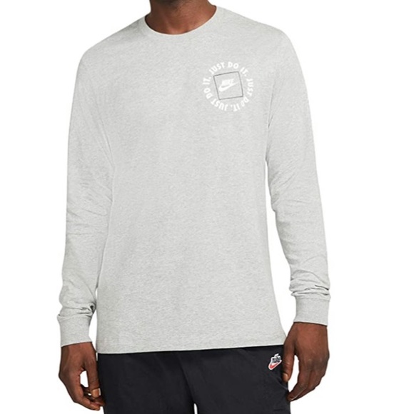 Nike Long Sleeve Tee - Picture 4 of 5